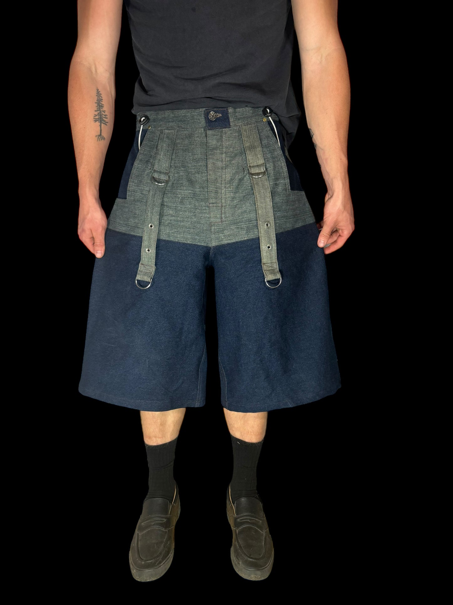 RAVER JORT SHORTZ
