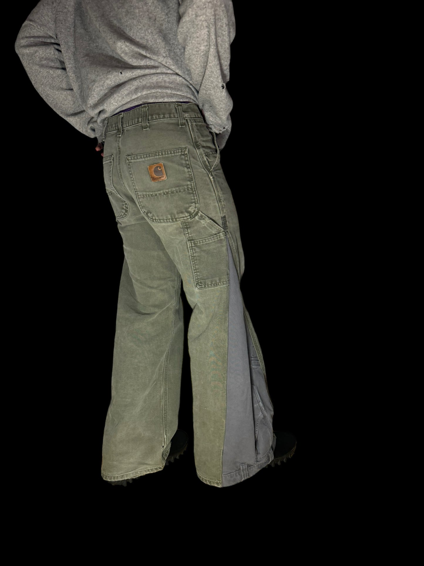 VTG CARHART UPSIDEDOWN FLARES